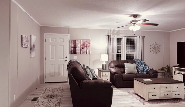 K & M Suite is a brand-new home in a peaceful, quiet neighborhood.
