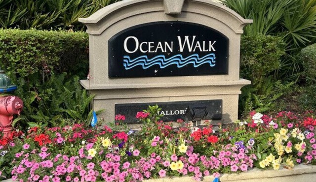K1 Ocean Walk Resort Townhome sleeps 7, 3 full baths
