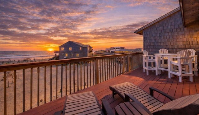 K1117 - Sunrise Views & Coastal Luxury – Community Pool, Hot Tub, PETS OK! Steps to the Sand!