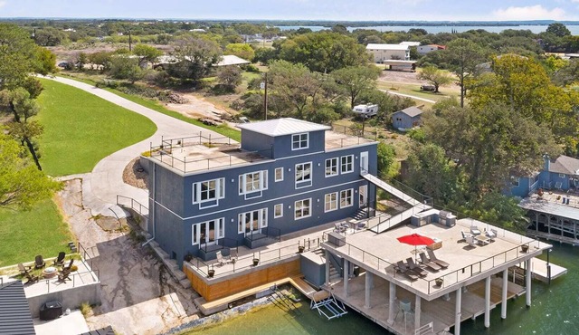 K5 Lakehouse | Waterfront | Boat And Jet Ski Slips | Hot Tub