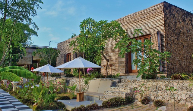 Kabeh Jati Garden Villa and Restaurant