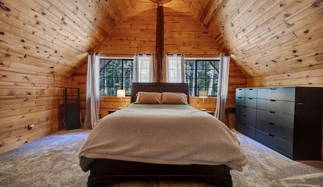 Kachess Lake Log Cabin