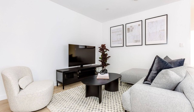 Kahlo Bondi 2 BR - Apt #1