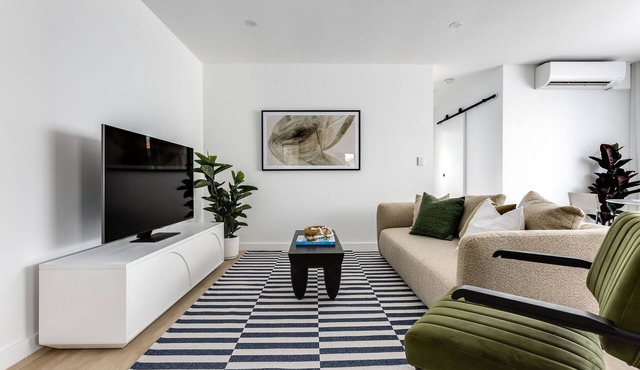 Kahlo Bondi 2 BR - Apt #5