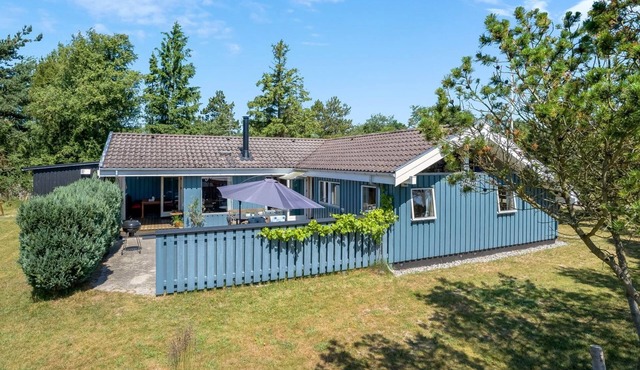 "Kaija" - 100m from the sea by Interhome