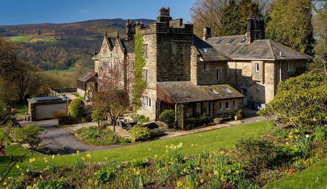 KAIL HOUSE, family friendly, with open fire in Grassington