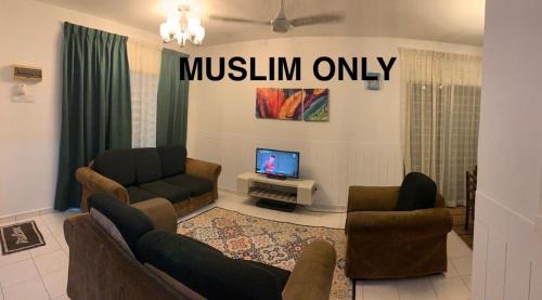 Kak's House Musl!m Only