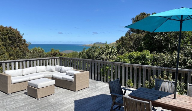 Kaka Point Holiday House