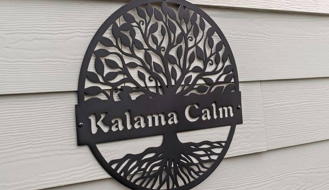 "Kalama Calm" - new, tranquil 2-bedroom house in vibrant Kalama, Washington