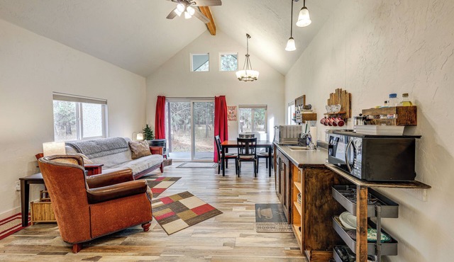 Kalispell Cabin 28 Miles to Glacier National Park!