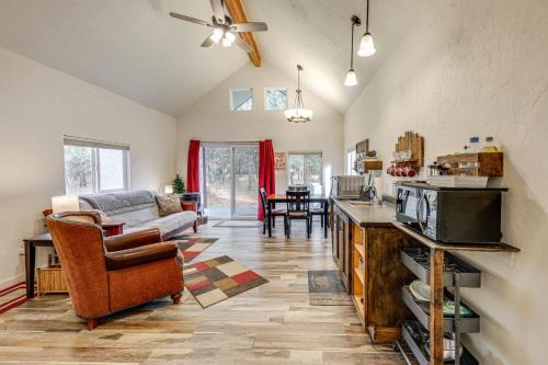 Kalispell Cabin 28 Miles to Glacier National Park!