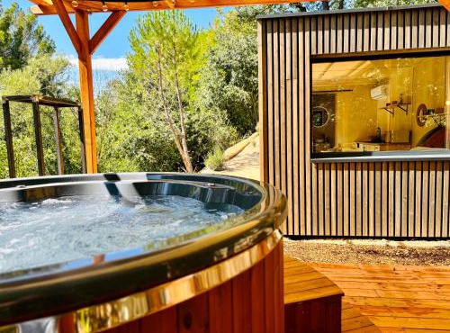 Kalyva - Spa privé & nature à Nyons