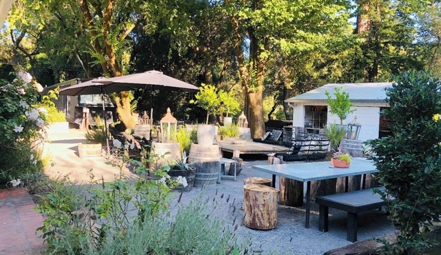 KampCasa Rustic-Lux Sonoma-County Wine Country Unique Private Home Property