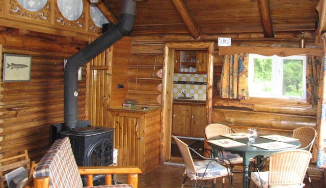 Kan-à-Mouche Pourvoirie Auberge et Chalets