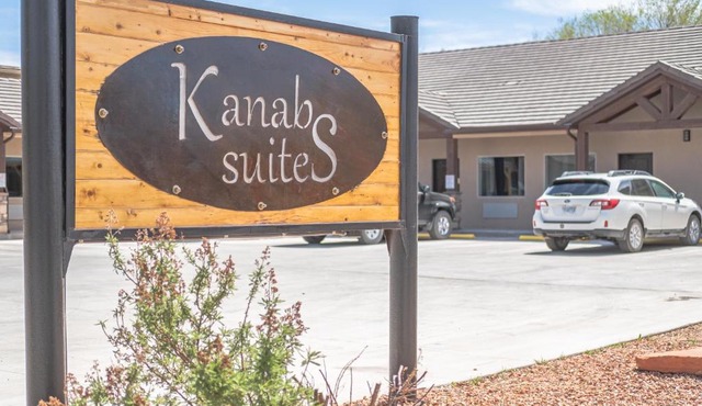 Kanab Suites
