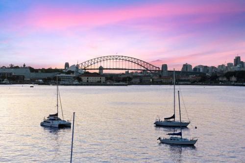 Kanangra - A Superb House on Sydney Harbour