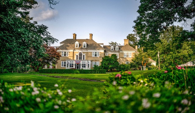 Kane Manor Inn