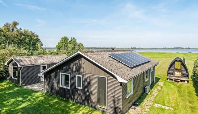 "Kanerva" - 100m to the fjord by Interhome