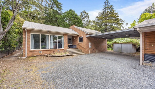 Kangaroo House - Spacious and Modern 4BR Home | Wildlife & Bushland Access