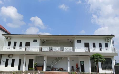 Kangen Sawah Cottage Syariah