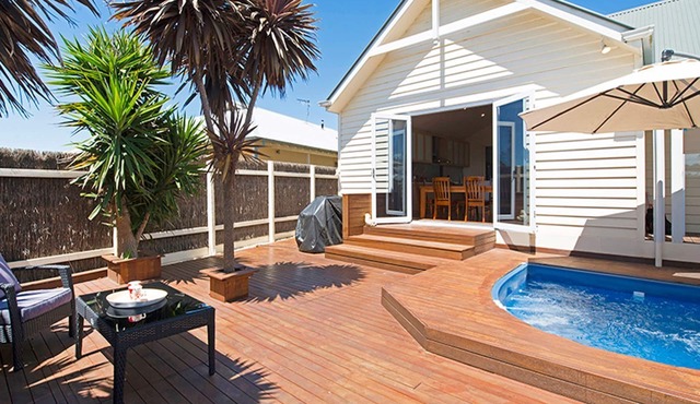 KaniCoast - Contemporary Sorrento holiday house