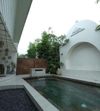 Kanjeng Heritage Villa by Raminten