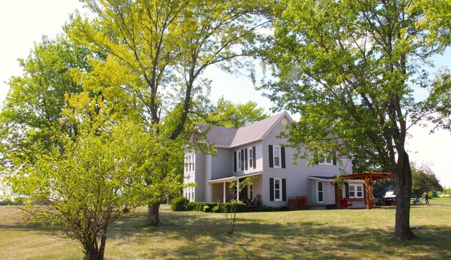 Kansas Farm & Lake Stay. Wade Ranch. World Cup