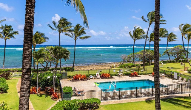 Kapaa Shore Ocean & Pool View Condo