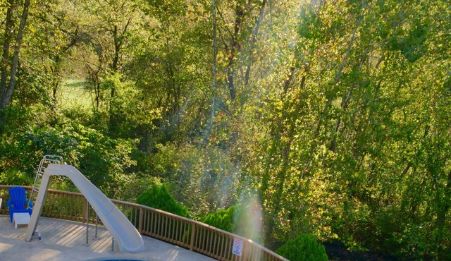 Karis Cottage - Private Pool and Dock on 20 Lakefront Acres