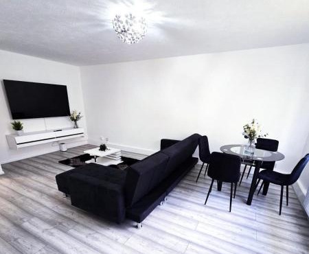 Kas cosy 2 Bedroom Apartment in Belvedere with great transportation links