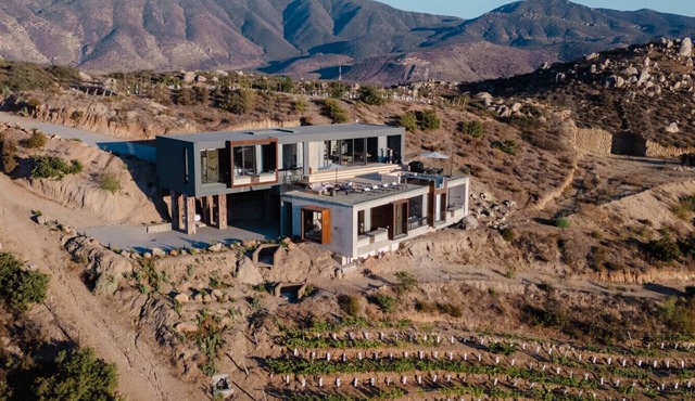 Kasa Kefi, Luxurious Vineyard Oasis in Kasa Kava Valle d Guadalupe