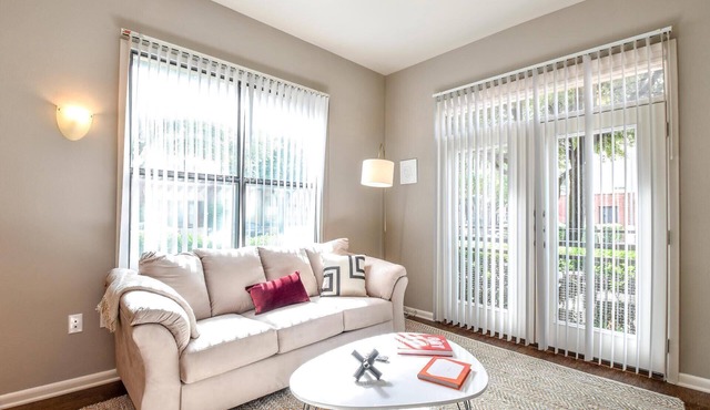 Kasa | Modern 1BD + Gym Access | Plano