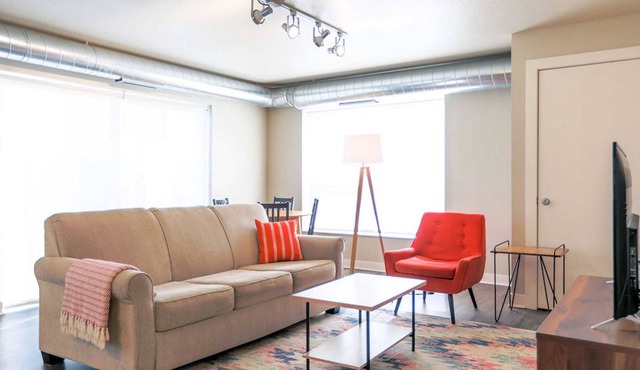 Kasa | Self Check-In + Family Friendly | Minneapolis