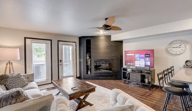 Kate's Place LHC 305 · Kate's Place - Newly Remodeled - Romantic