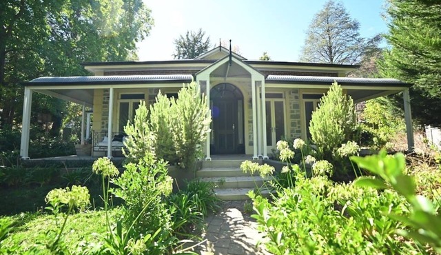 Katherine's Crafers Villa in the Beautiful Hills