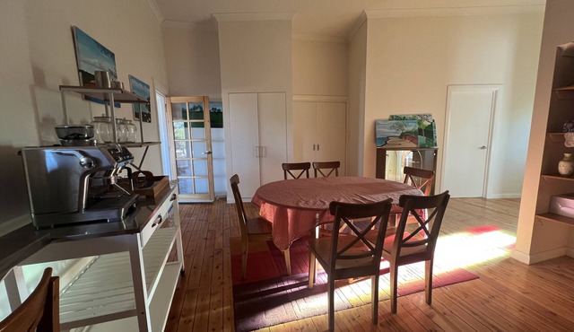 Katz Retreat, interactive farm stay