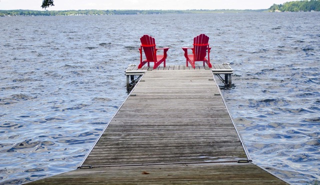 Kawartha waterfront Cottage rental