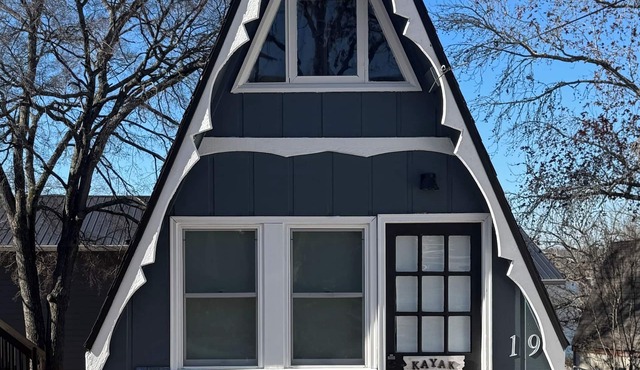 Kayak Cottage - Free kayaks and fire pit