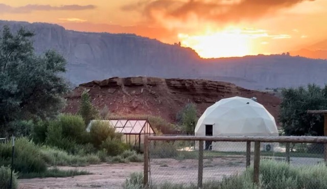 Kayenta Dome at Sand Creek Homestead