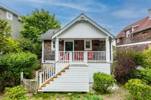 Kays Cottage by Seabrook Hospitality