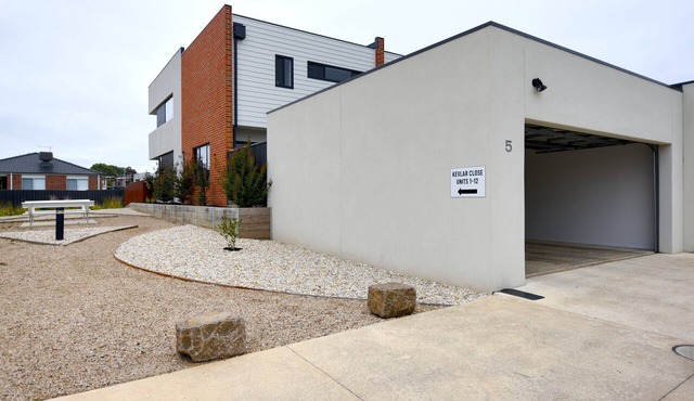 Kaythree - Perfect 3br townhouse close to the centre of Ballarat