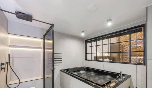 Kaza Bella – Paris Brancion | House with Jacuzzi