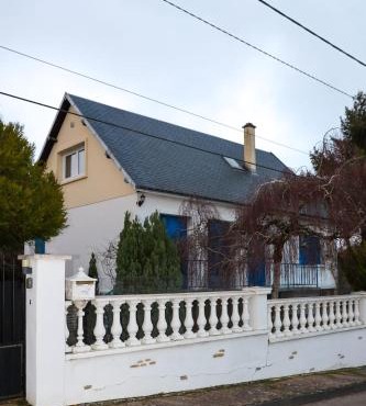 KAZE Maison chaleureuse Evreux, quartier résidentiel Saint Michel