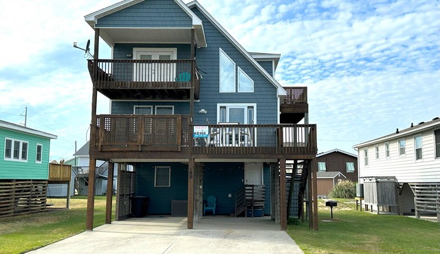 KD108- Near the Beach- 4 BRs, Just a Short Stroll to the Beach, Dog Friendly!