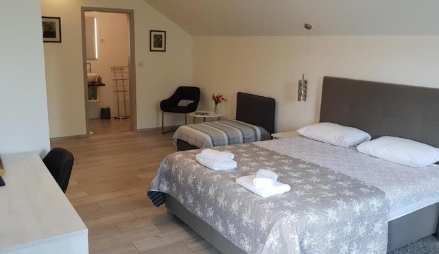 KE-TO Zagreb Airport Rooms