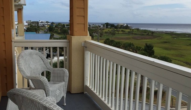 Keaton Beach Townhome With Incredible Top Floor Views And Private Boat Slip