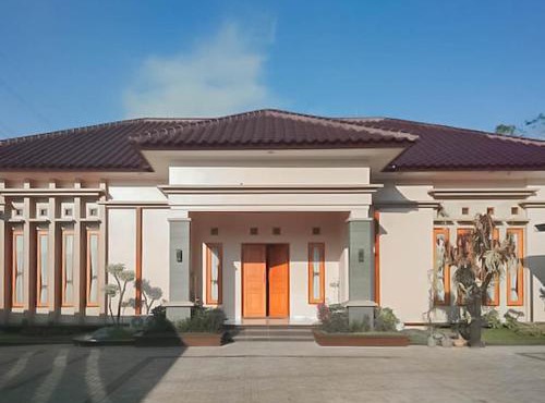 Kedai Oma Syariah Mitra RedDoorz