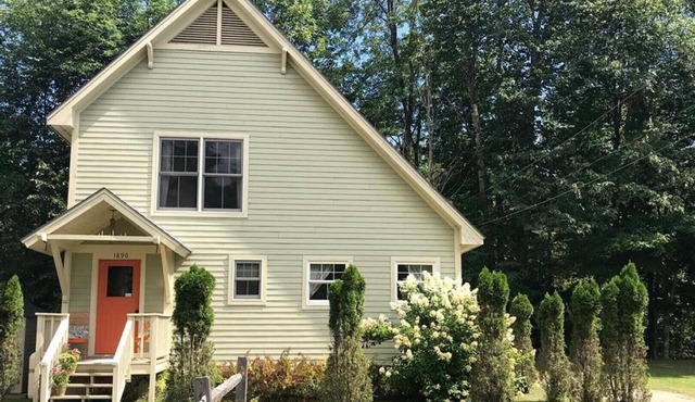 Keene Kottage 1890! Waterfront in the High Peaks!