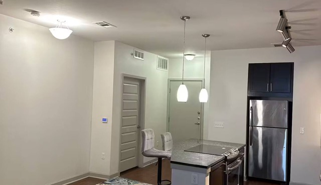 Keep it simple at this peaceful and centrally-located place with plenty of space