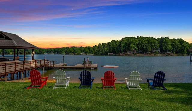 Keepin' It Cooley by SoCharm | Lake Norman!